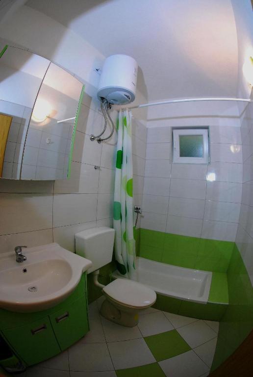 Apartments Mestral Baska Voda Exterior photo