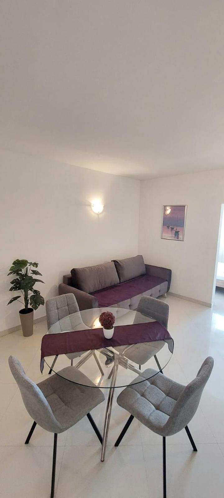 Apartments Mestral Baska Voda Exterior photo